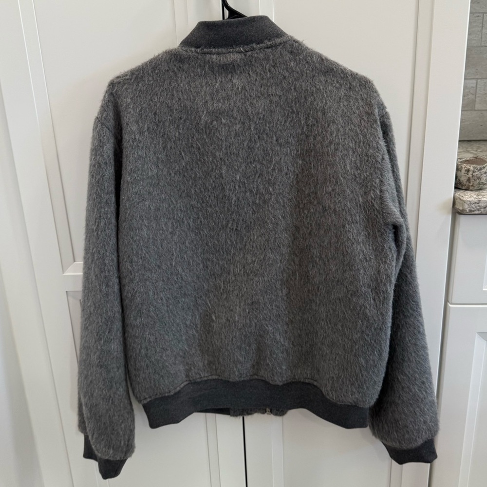 Forever 21 grey fur jacket - Picture 2 of 4